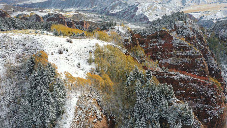 ?ыл?аламмен салын?ан суреттей ?арлы дала