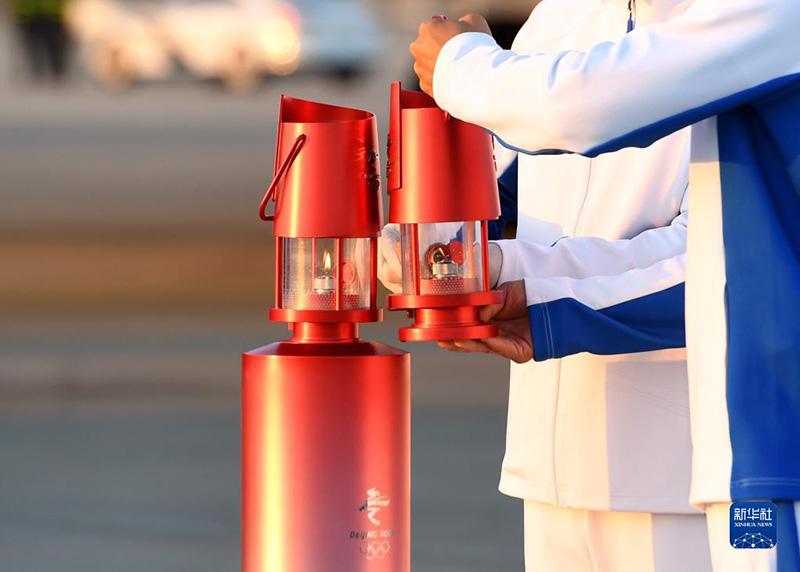 Бейж??дег? ?ыс?ы Олимпиада ойындарыны? алауын ?арсы алу р?с?м? ?тт?