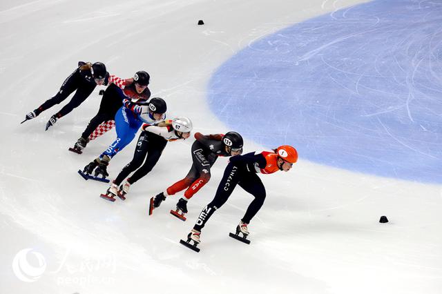 ?Бейж??де кездесу? атты 2021/2022 Халы?аралы??конькиш?лер ода?ы (ISU) шорт-тректен ?лем чемпионаты басталды