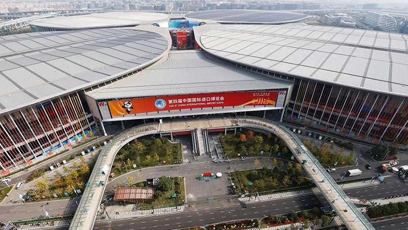 4-?нш? CIIE-д?? ашылуына ?лтты? к?рме ж?не конгресс орталы?ы са?адай сай