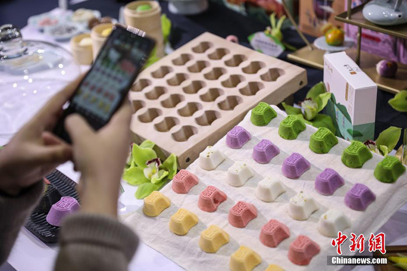 ?ытай халы?аралы? импорт к?рмес?ндег? ?ытай элементтер?