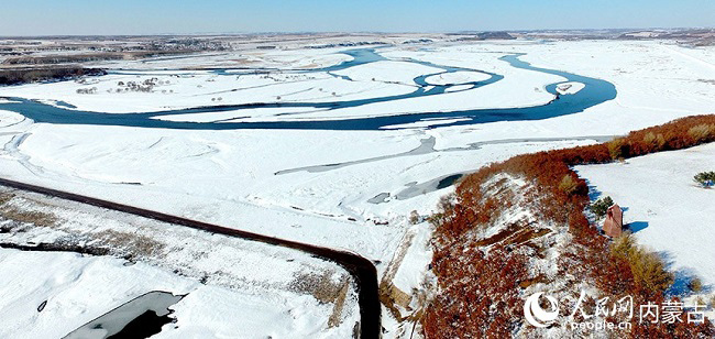 Хулунбуирда?ы ??атпайтын ?зен?: 40 градустан т?мен бол?анда да сылдырай а?ып жатады