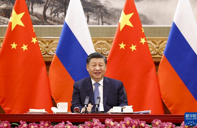 Си Цзиньпин: ?ытай мен Ресей халы?аралы? те?д?к пен ?д?летт?л?кт? са?тауды? нег?зг? т?рег?