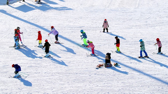 М?з-?арды тамашалап, ?ыс?ы Олимпиаданы ?арсы алайы?