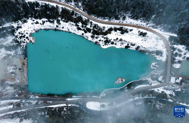 Юньнань ?лкес? Лицзян ?аласы Лэнь юэгу ал?абыны? ?ардан кей?нг? к?рк?