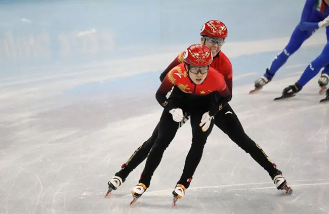 ?ытай ??рамасыны? б?р?нш? алтын медальы