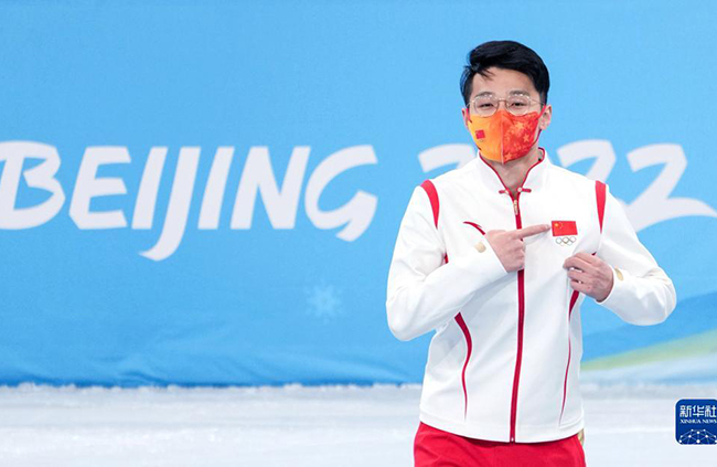 Шорт-тректен ерлер арасында?ы 1000 метрл?к финалда ?ытай спортшысы Рен Цзывэй бас ж?лде алды