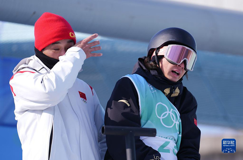 Алтыншы алтын?! Су Имин ерлер арасында сноубордингтен ?лкен платформадан сек?ру жарысында, алтын медальд? же??п алды, б?л ?ытайды? ?ыс?ы Олимпиада тарихында?ы е? ?зд?к н?тижес?