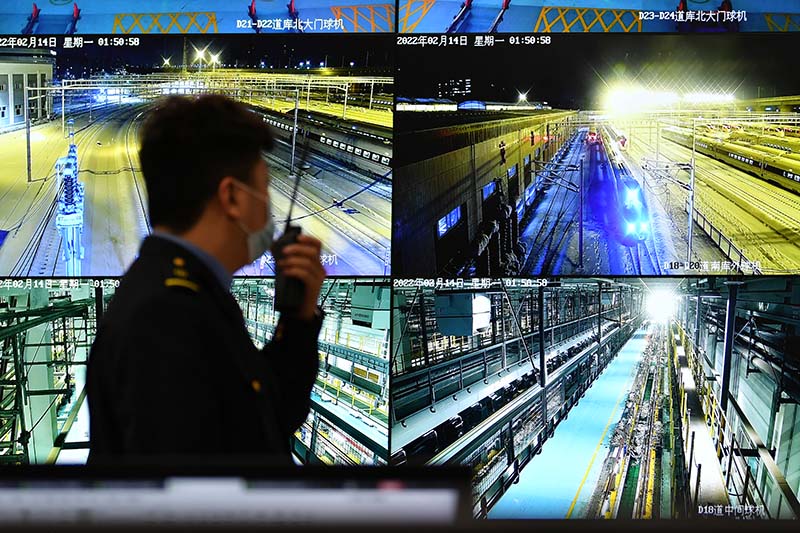 ?ыс?ы Олимпиада кез?нде тасымалдау?а арнал?ан пойыздарды? техникалы? тексер?стер?н к?мдер ж?рг?з?п отырады?