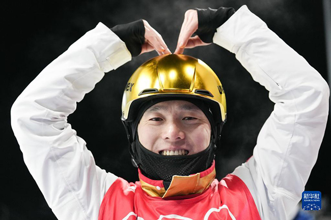 Фристайл ша??ымен сыр?анауды? ерлер арасында?ы ?уе шеберл?г? финалында ?ытай ойыншысы Ци Гуанпу чемпион атанды