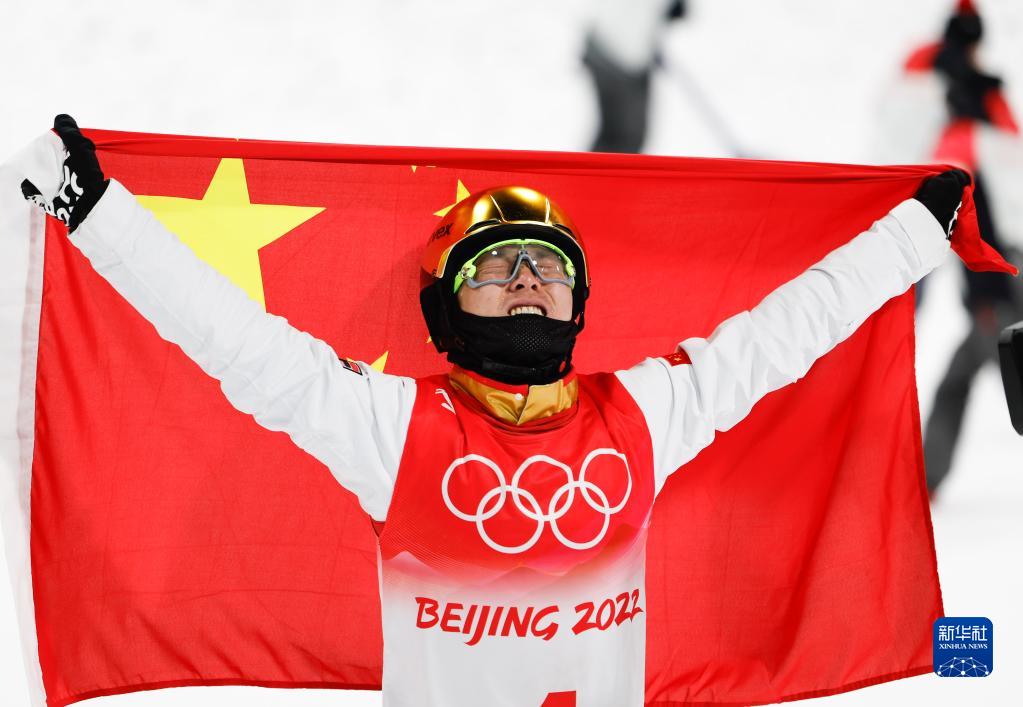 Фристайл ша??ымен сыр?анауды? ерлер арасында?ы ?уе шеберл?г? финалында ?ытай ойыншысы Ци Гуанпу чемпион атанды