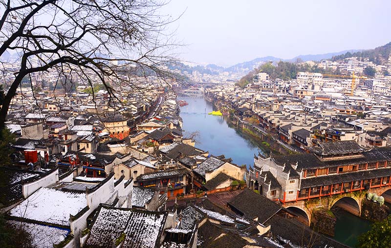 Хунань Сянси: ?ардан кей?нг? байыр?ы ?аланы? келбет?