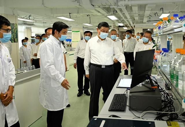 Си Цзиньпин: Асты? т??ымын ?з ?олымызда мы?тап ?ста?анда ?ана б?зд?? ыдысымыз д?нге толы болады