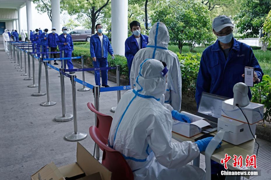 Эпидемияны? алдын алу мен ?нд?р?ст? те?гер?мд? ж?рг?зу ?ш?н SAIC Motor Линьган жолаушылар к?л?г? базасы ж?мыс жасауда