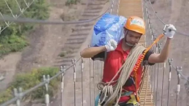 Жартаста?ы д?кен