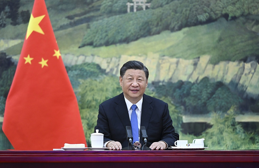 Си Цзиньпин Б??-ны? адам ???ы?тары ж?н?ндег? Жо?ар?ы комиссары Мишель Бачелетпен кездест?