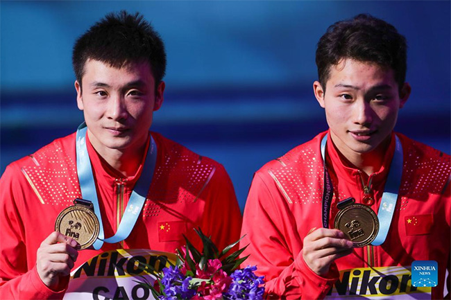 ?лем чемпионатында?ы ал?аш?ы алтын