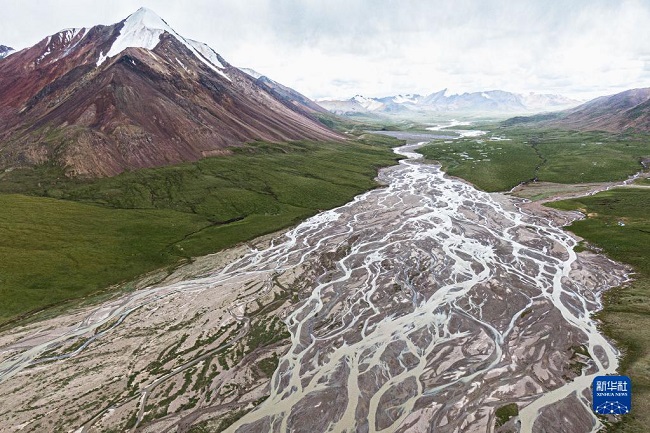 ??ытай су м?нарасы? ?ш ?зен ?айнарыны? орташа жылды? су ?оры 68 миллиард текше метрден асты