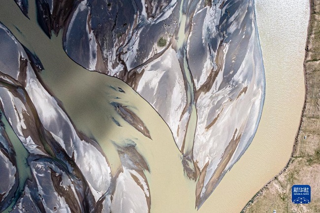 ??ытай су м?нарасы? ?ш ?зен ?айнарыны? орташа жылды? су ?оры 68 миллиард текше метрден асты