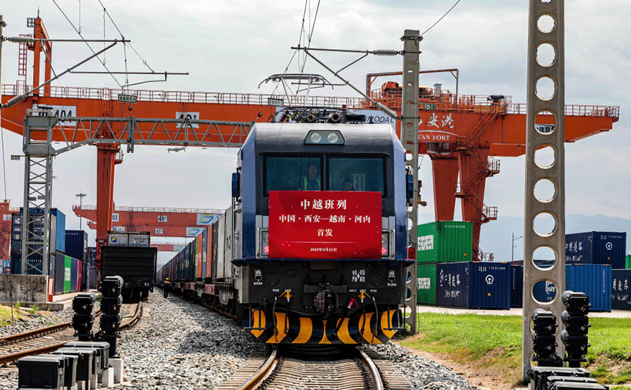 Шэньсидег? ?ытай-Вьетнам арасында ал?аш?ы халы?аралы? ж?к пойызы ашылды