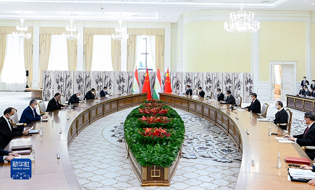 Си Цзиньпин Т?ж?кстан Президент? Э.Рахмонмен кездест?