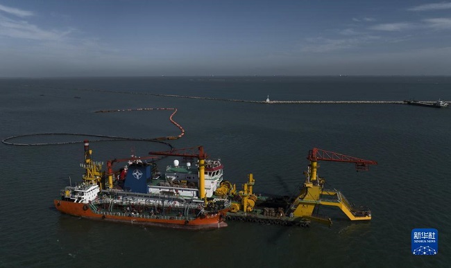 Таншаньда?ы Танганны? т?рт?нш? портында 250 000 тонналы? каналды? ??рылысы с?тт? жал?асуда