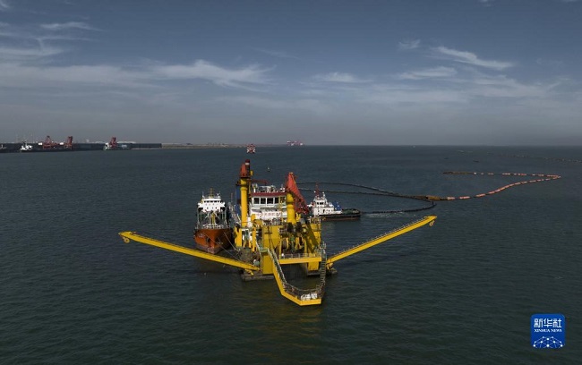 Таншаньда?ы Танганны? т?рт?нш? портында 250 000 тонналы? каналды? ??рылысы с?тт? жал?асуда