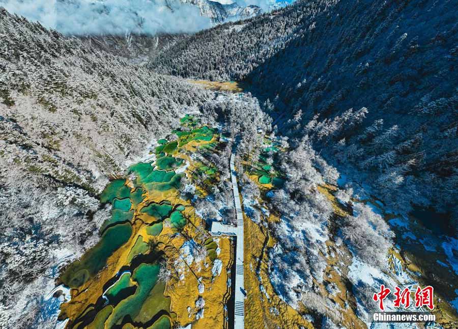 Сычуань ?лкес?н?? Хуанлун ???р? ал?аш?ы ?ардан кей?н ?Ертег? ?лем?не? айналды