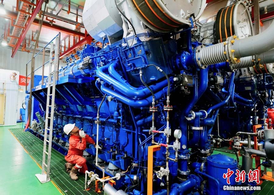 CNOOC Enping 15-1 те??з м?най ?нд?ру платформасы жа?ын арада ?ске ?осылады