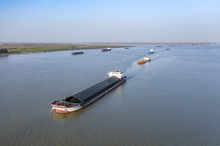 Аньхойда?ы Янцзы ?зен? су жолы ?арбалас маусымын бастады