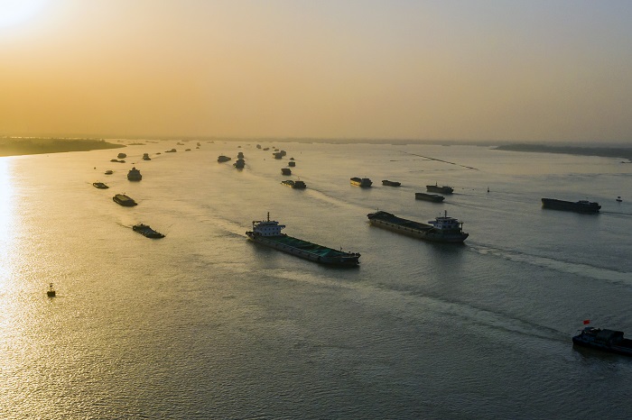 Аньхойда?ы Янцзы ?зен? су жолы ?арбалас маусымын бастады