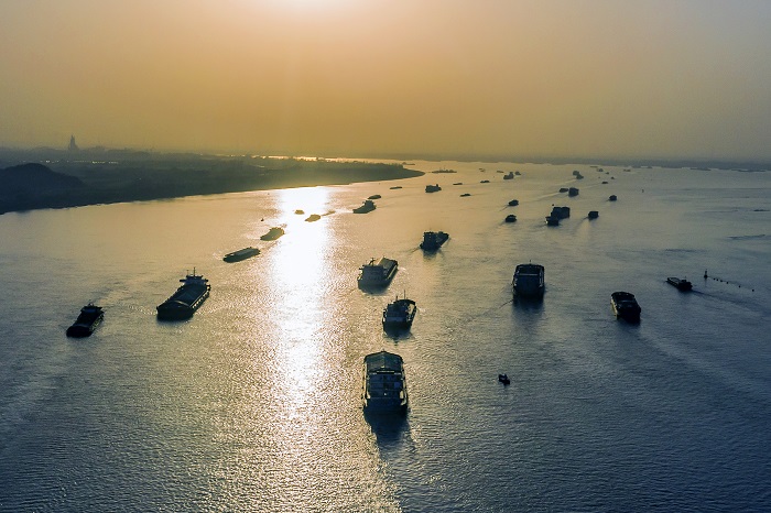 Аньхойда?ы Янцзы ?зен? су жолы ?арбалас маусымын бастады