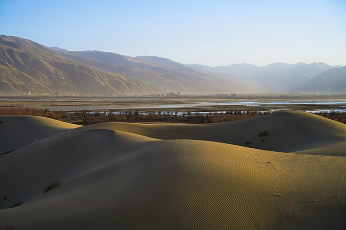 Тибетт?? ал?аш?ы ш?лд? саяба?ын тамашалайы?