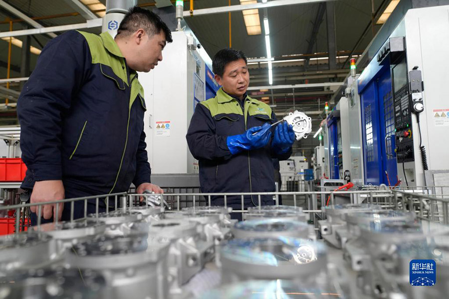 К?ктем фестивал?нен со? к?с?порындар тапсырыстарды жылдам ?нд?руге к?р?се бастады