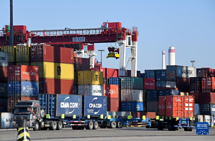 Шаньдунны? Циндао порты жа?а жылда ж?мыс?а белсене к?р?ст?