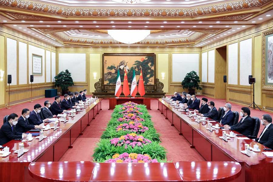 Си Цзиньпин Иран Президент? Ибрахим Раисимен кел?сс?здер ж?рг?зд?