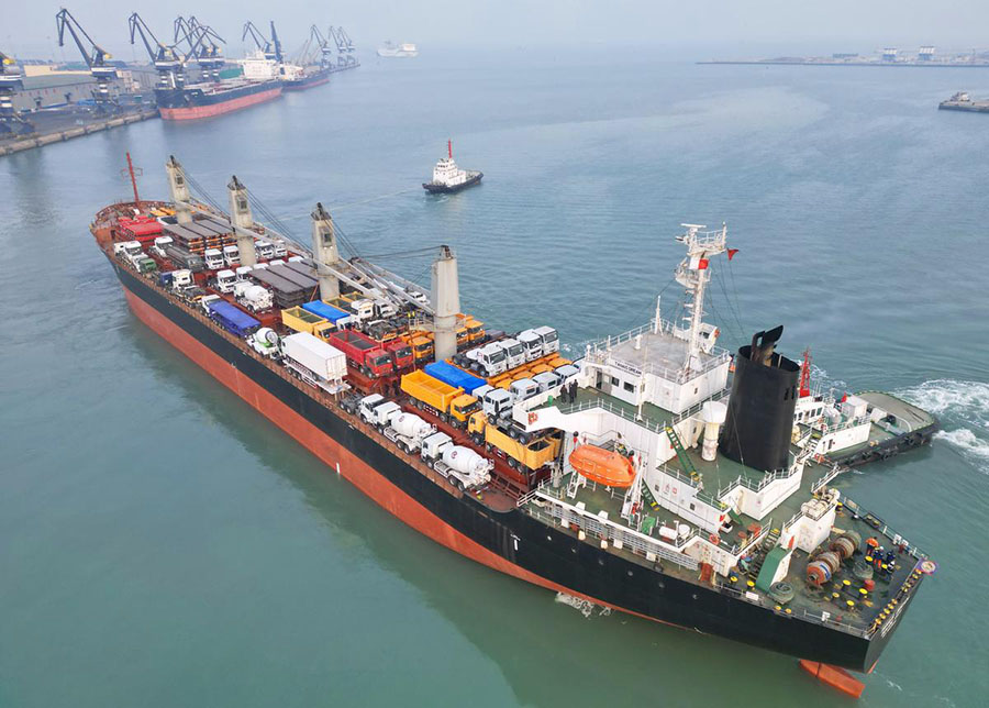 Яньтай, Шаньдун: ?ытай-Африка лайнер?н?? ?адамы с?тт? басталды