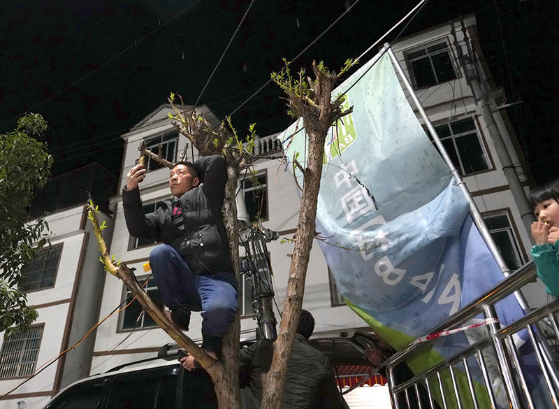 Ауылды? баскетбол лигасы ?ытайда?ы интернет жел?с?нде танымал болды