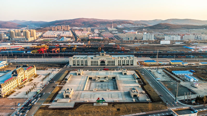 Хэйлунцзян ?лкес? Суйфэньхэ портында?ы ?ытай-Еуропа пойыздарыны? саны 2 000-нан асты