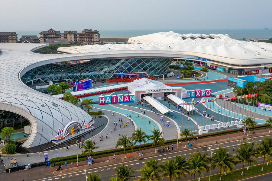 ?ытайды? ?ш?нш? халы?аралы? т?тыну тауарлары к?рмес? ашылды