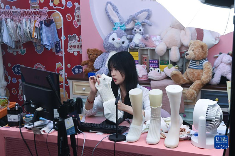 ?лемдег? е? ?лкен ш?лы? базасы б?р?нш? то?санда жо?ары ?с?м к?рсетт?