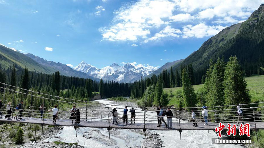 Шы?жа? Мо???лк?ре ауданы Шаты шат?алы: Ашы? аспан, жасыл жайлау, к?к к?лем