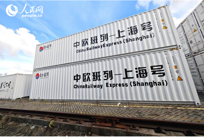 С?з Еуразияны аралап ж?рген ?Болат т?йе керуен?н? к?рд???з бе?