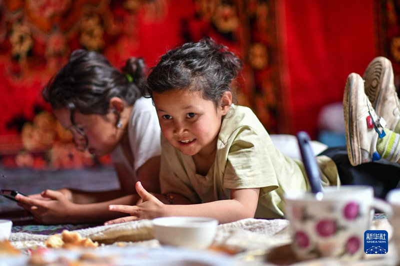 Жаз жайлауда?ы т?рш?л?к