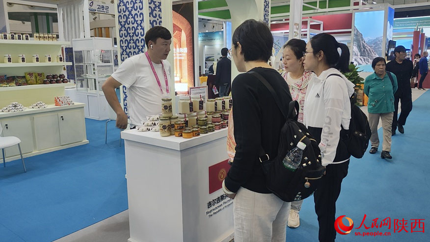 ?ытайды? Янлин ауылшаруашылы? жо?ары технологиялы? жет?ст?ктер?н?? 30-шы к?рмес? ашылды