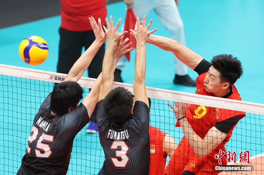 Жарыс ала?ында?ы тайталас с?ттер