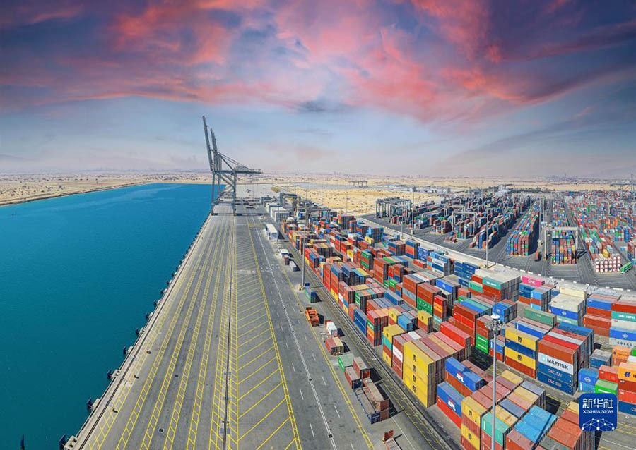 ?Б?р белдеу, б?р жолды?? он жылды?ы: порт ??рылысы ж?не ынтыма?тасты?ты? жа?а м?мк?нд?ктер?