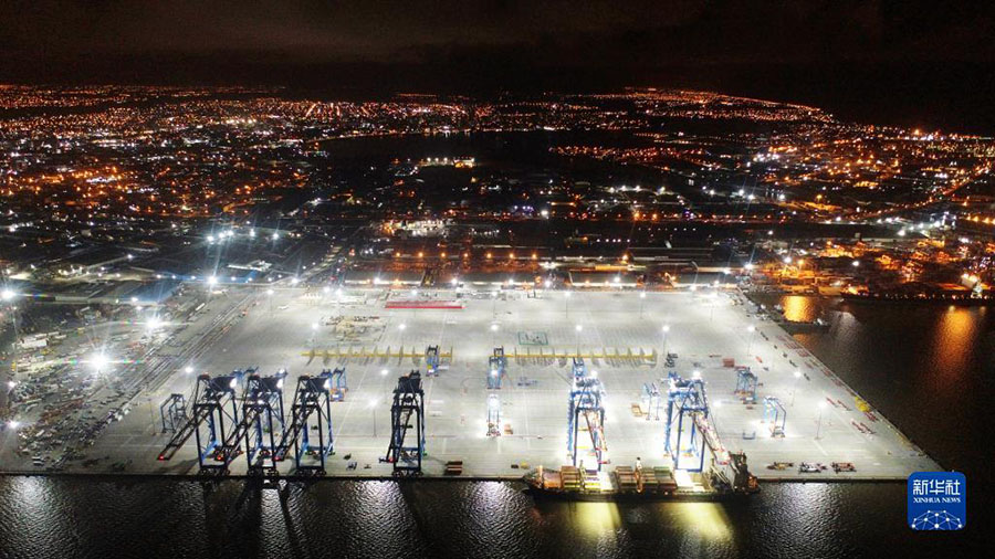 ?Б?р белдеу, б?р жолды?? он жылды?ы: порт ??рылысы ж?не ынтыма?тасты?ты? жа?а м?мк?нд?ктер?