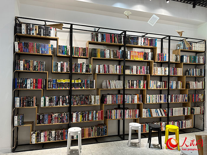 ?Б?р белдеу, б?р жол? б?рлескен ??рылысы ?аза?станда ??ытай т?л?не ?ызы?ушылы?ты? арттырды