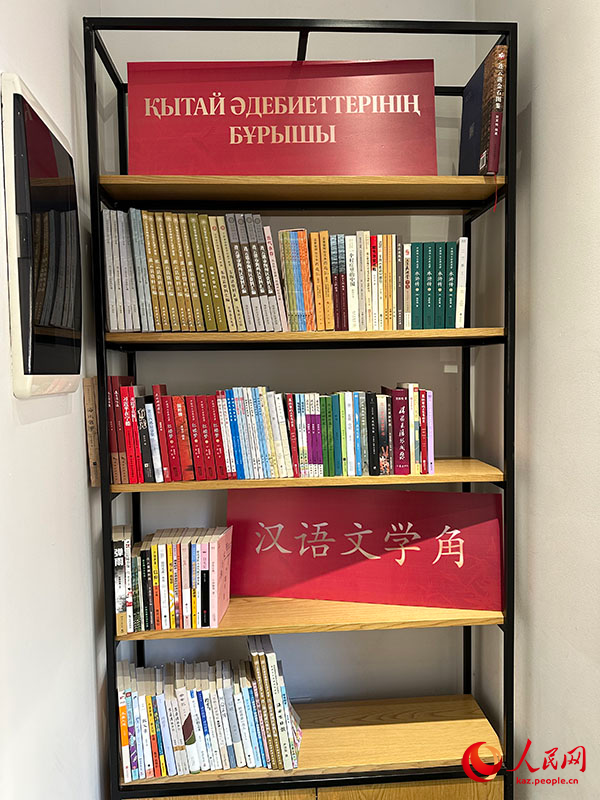 ?Б?р белдеу, б?р жол? б?рлескен ??рылысы ?аза?станда ??ытай т?л?не ?ызы?ушылы?ты? арттырды